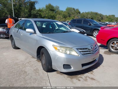 TOYOTA CAMRY 2011