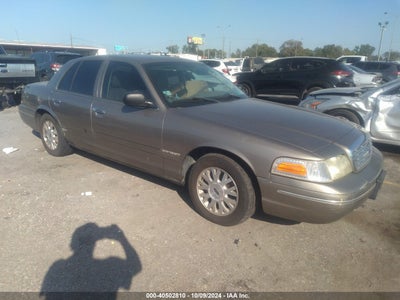 FORD CROWN VICTORIA 2005