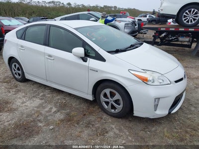 TOYOTA PRIUS 2014