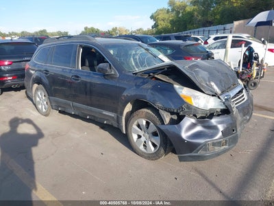 SUBARU OUTBACK 2011