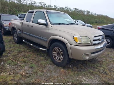 TOYOTA TUNDRA 2004