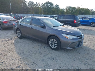 TOYOTA CAMRY 2015