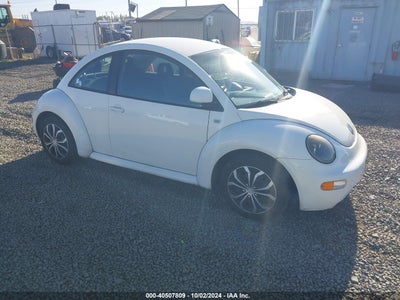 VOLKSWAGEN NEW BEETLE 2000