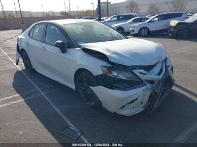 TOYOTA CAMRY 2021