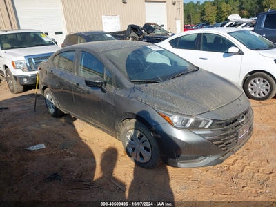 NISSAN VERSA 2023