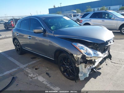 INFINITI EX35 2011