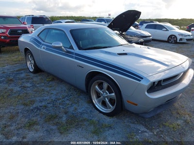 DODGE CHALLENGER 2010