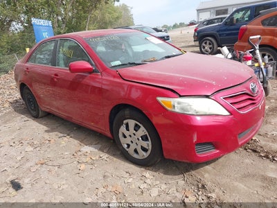 TOYOTA CAMRY 2011
