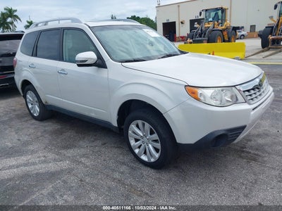 SUBARU FORESTER 2012