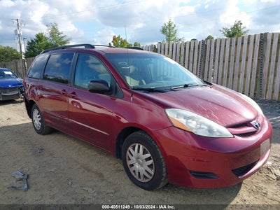 TOYOTA SIENNA 2009