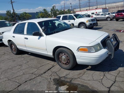 FORD CROWN VICTORIA 2011