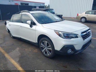 SUBARU OUTBACK 2019