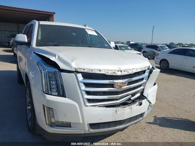 CADILLAC ESCALADE 2017
