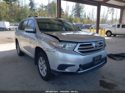 TOYOTA HIGHLANDER 2011