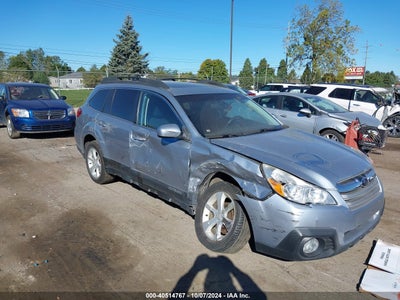 SUBARU OUTBACK 2014
