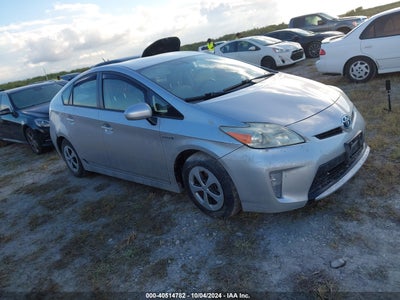 TOYOTA PRIUS 2013
