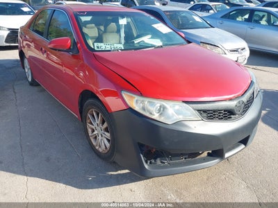 TOYOTA CAMRY 2012