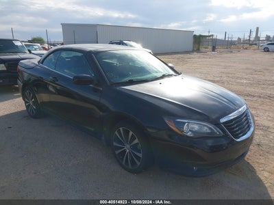 CHRYSLER 200 2012