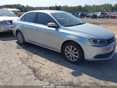 VOLKSWAGEN JETTA 2013