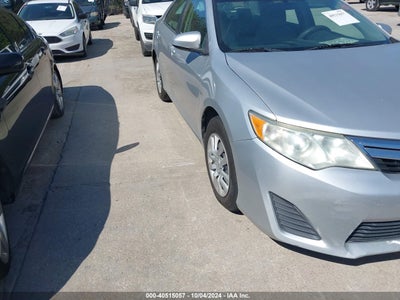 TOYOTA CAMRY 2012