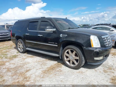 CADILLAC ESCALADE ESV 2011