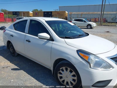 NISSAN VERSA 2016