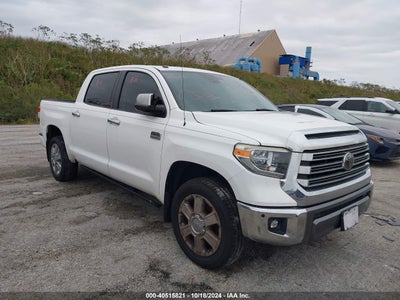 TOYOTA TUNDRA 2018
