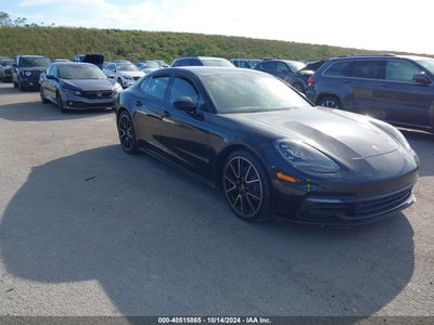 PORSCHE PANAMERA 2018