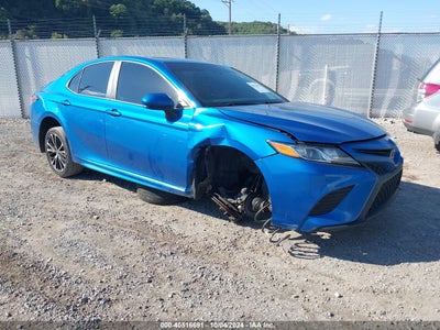 TOYOTA CAMRY 2018