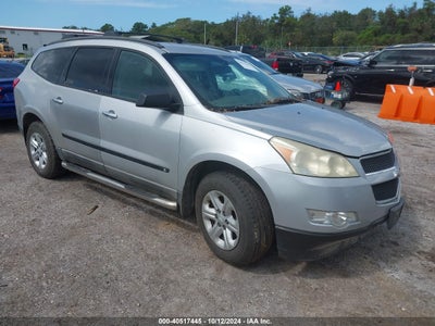 CHEVROLET TRAVERSE 2010