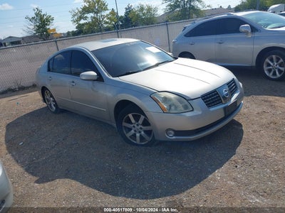 NISSAN MAXIMA 2004