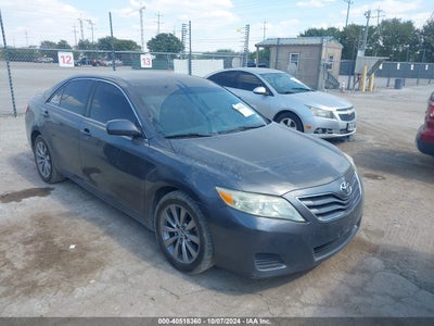 TOYOTA CAMRY 2010