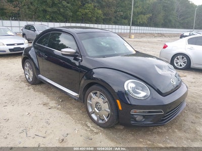 VOLKSWAGEN BEETLE 2014