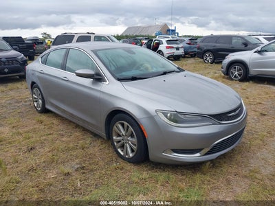 CHRYSLER 200 2015