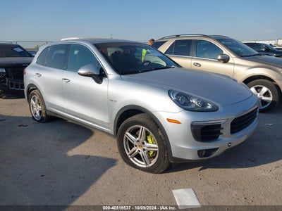 PORSCHE CAYENNE E-HYBRID 2016