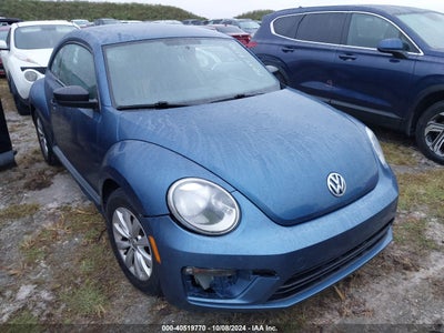 VOLKSWAGEN BEETLE 2017