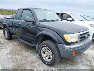 TOYOTA TACOMA 2000