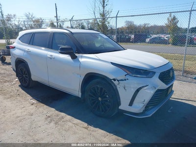 TOYOTA HIGHLANDER 2023