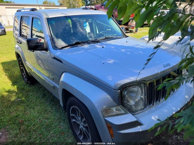 JEEP LIBERTY 2011