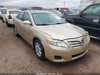 TOYOTA CAMRY 2011