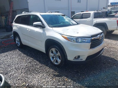 TOYOTA HIGHLANDER 2016