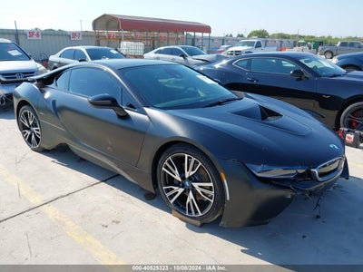 BMW I8 2017