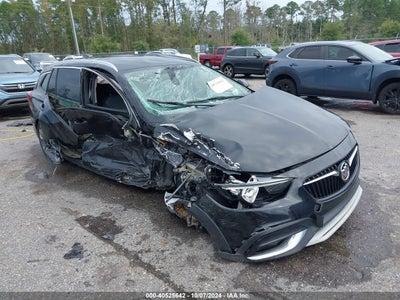 BUICK REGAL TOURX 2018