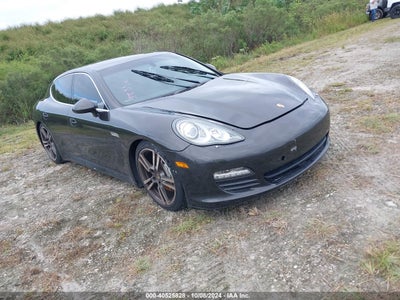 PORSCHE PANAMERA 2012