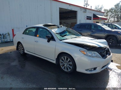 TOYOTA AVALON 2011