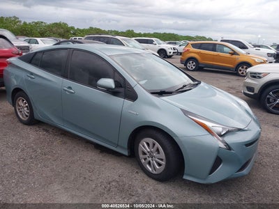 TOYOTA PRIUS 2016