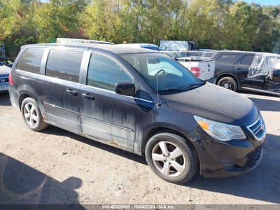 VOLKSWAGEN ROUTAN 2010