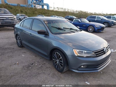 VOLKSWAGEN JETTA 2016