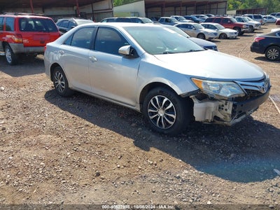 TOYOTA CAMRY 2013