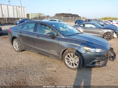 FORD FUSION HYBRID 2017